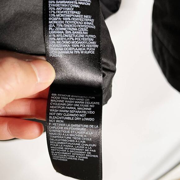 The North Face Womens Small Black Arctic Down Parka Jacket Faux Fur Hood Winter - Picture 13 of 15